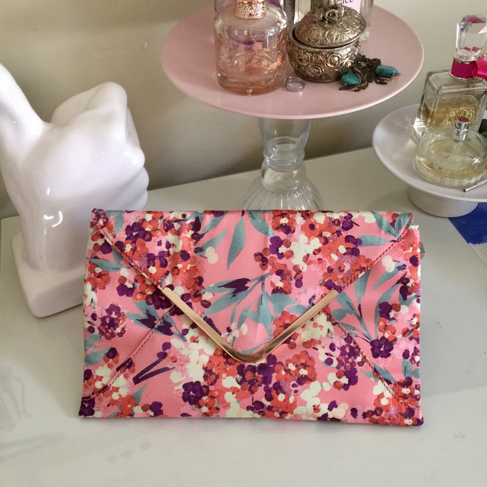 Eva Mendez Envelope Clutch